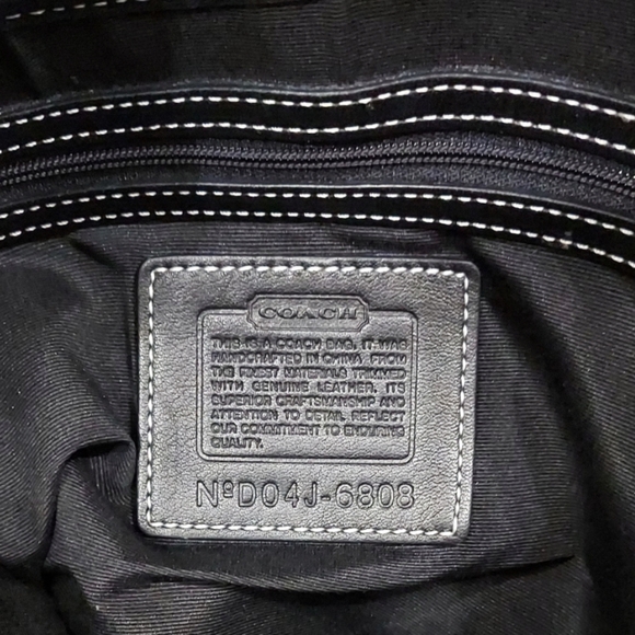 Coach Soho Signature Small C Hobo Gently Loved - Picture 8 of 12